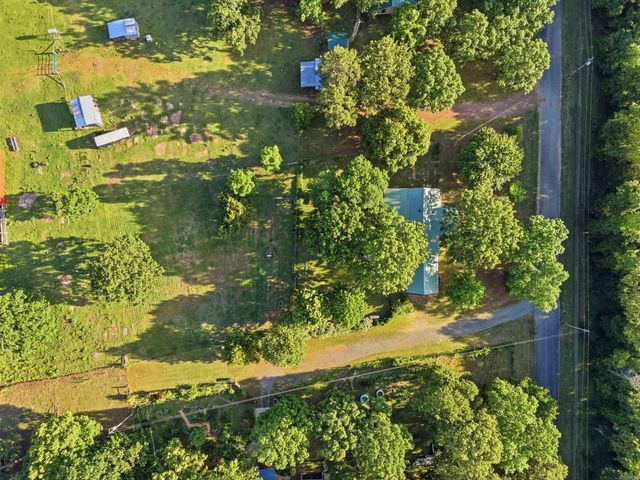 114 Obrien, Greers Ferry, AR 72067