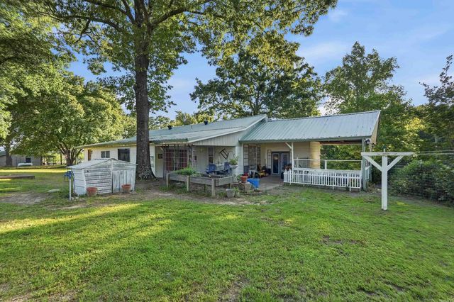 114 Obrien, Greers Ferry, AR 72067