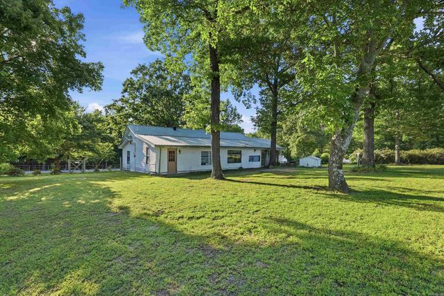 114 Obrien, Greers Ferry, AR 72067
