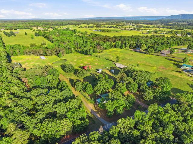 114 Obrien, Greers Ferry, AR 72067