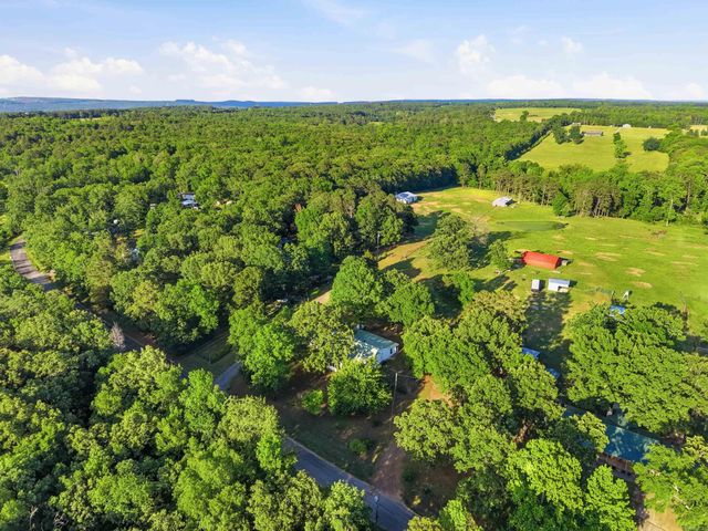 114 Obrien, Greers Ferry, AR 72067