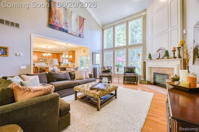 1306 Legacy Court, Canton, MI 48187