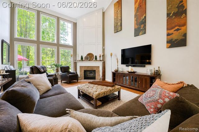 1306 Legacy Court, Canton, MI 48187