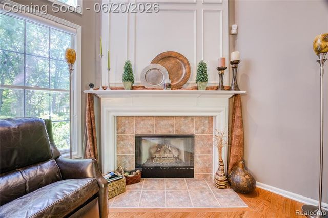 1306 Legacy Court, Canton, MI 48187