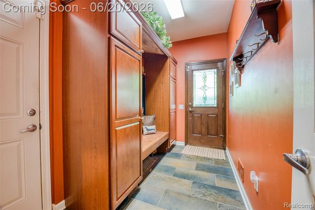 1306 Legacy Court, Canton, MI 48187