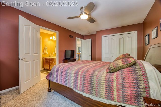 1306 Legacy Court, Canton, MI 48187