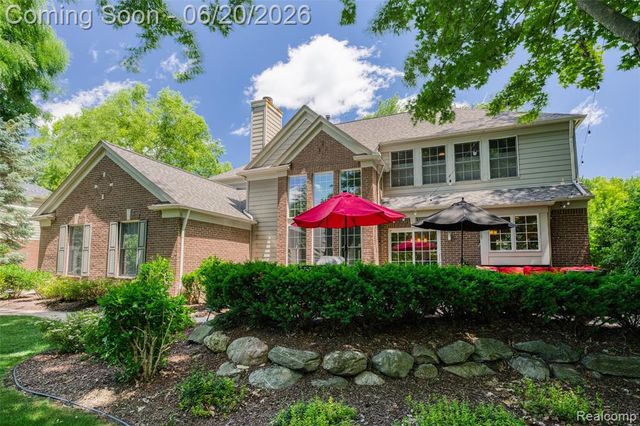 1306 Legacy Court, Canton, MI 48187