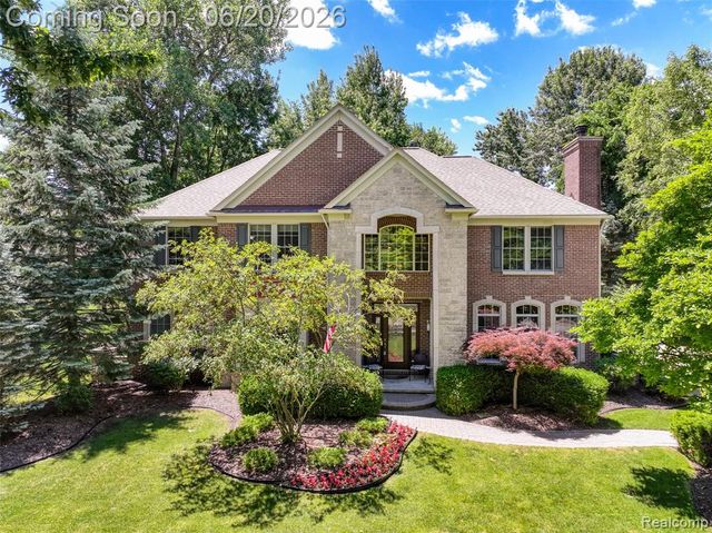 1306 Legacy Court, Canton, MI 48187