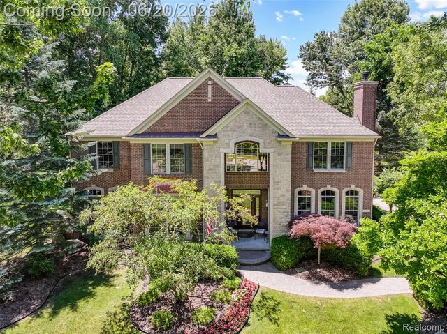 1306 Legacy Court, Canton, MI 48187