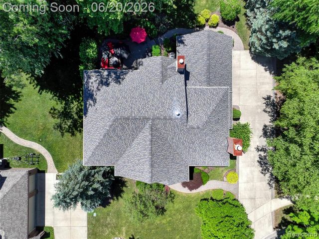 1306 Legacy Court, Canton, MI 48187