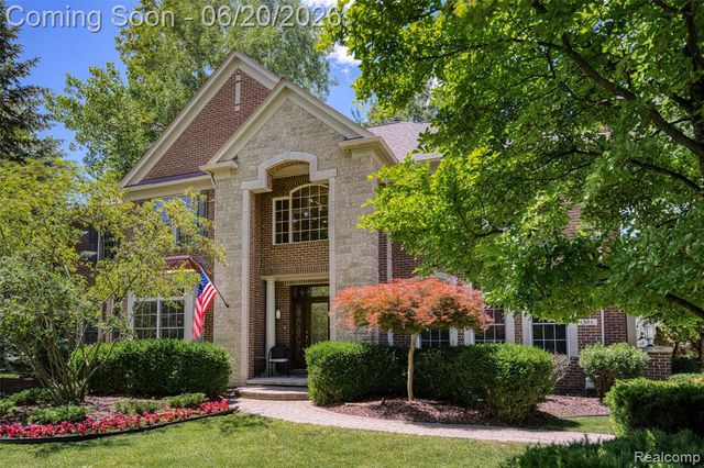 1306 Legacy Court, Canton, MI 48187