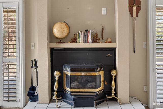 12110 Backdrop Court, Bakersfield, CA 93306