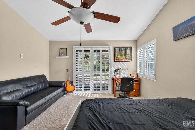 12110 Backdrop Court, Bakersfield, CA 93306