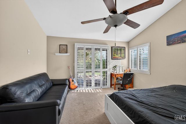 12110 Backdrop Court, Bakersfield, CA 93306