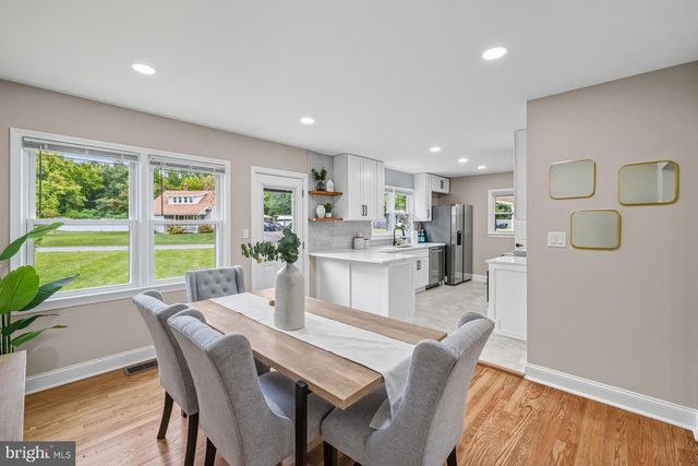 310 SPRUCE ST, La Plata, MD 20646