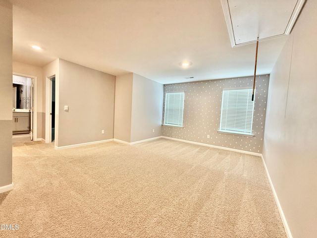 2014 Summer Walk Drive, Mebane, NC 27302