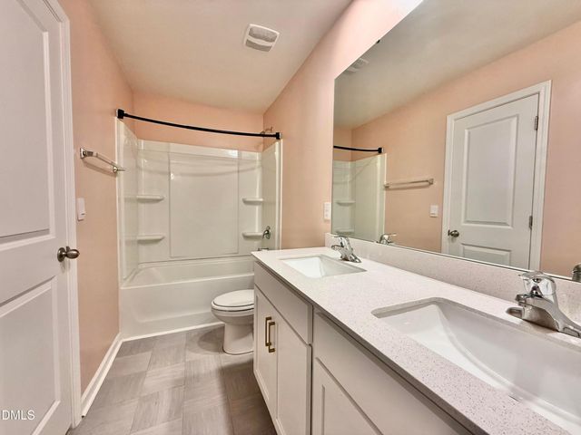 2014 Summer Walk Drive, Mebane, NC 27302