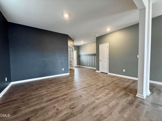 2014 Summer Walk Drive, Mebane, NC 27302