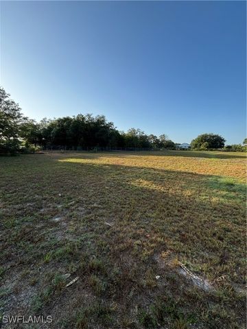 284 Avenida Del, Clewiston, FL 33440