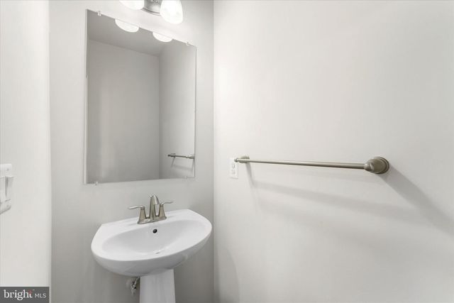 130 HIDDEN BROOK DR, Fredericksburg, VA 22405