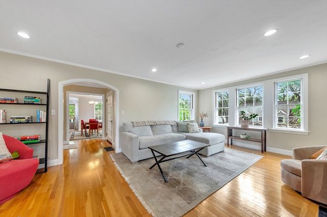 89 Churchill Avenue, Arlington, MA 02476