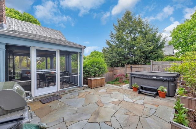 89 Churchill Avenue, Arlington, MA 02476