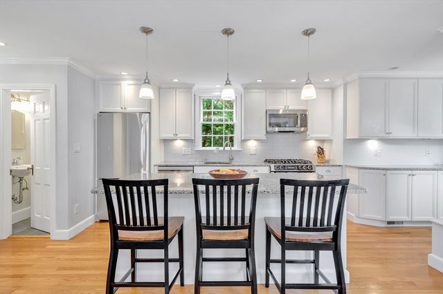 89 Churchill Avenue, Arlington, MA 02476