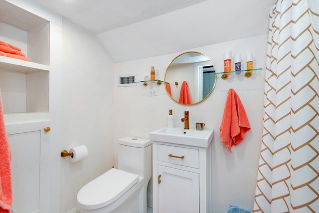 89 Churchill Avenue, Arlington, MA 02476