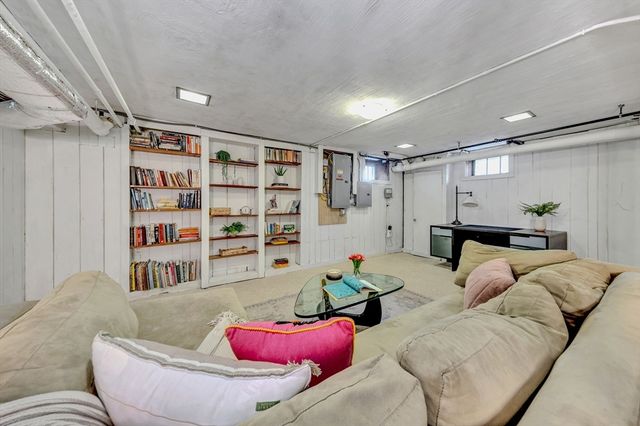 89 Churchill Avenue, Arlington, MA 02476