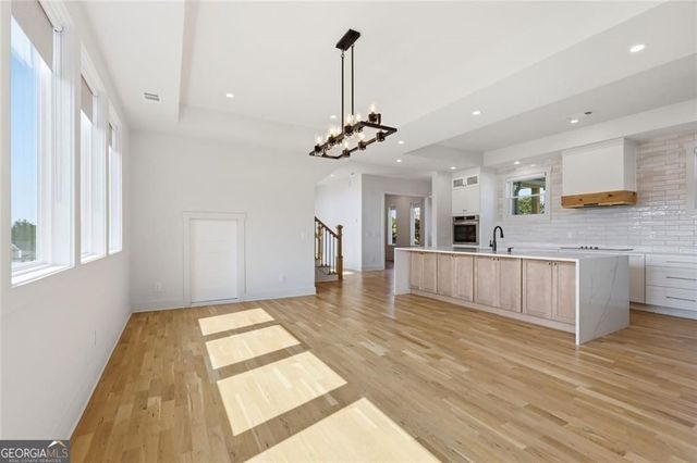 5746 Avalon Commons Way, Clermont, GA 30527