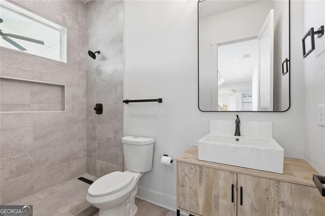 5746 Avalon Commons Way, Clermont, GA 30527