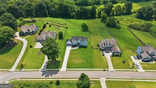 5746 Avalon Commons Way, Clermont, GA 30527