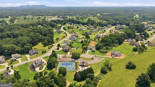 5746 Avalon Commons Way, Clermont, GA 30527