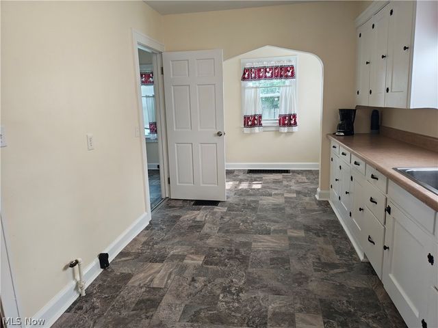 914 W 50th Street, Ashtabula, OH 44004