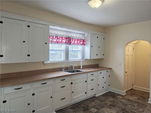 914 W 50th Street, Ashtabula, OH 44004