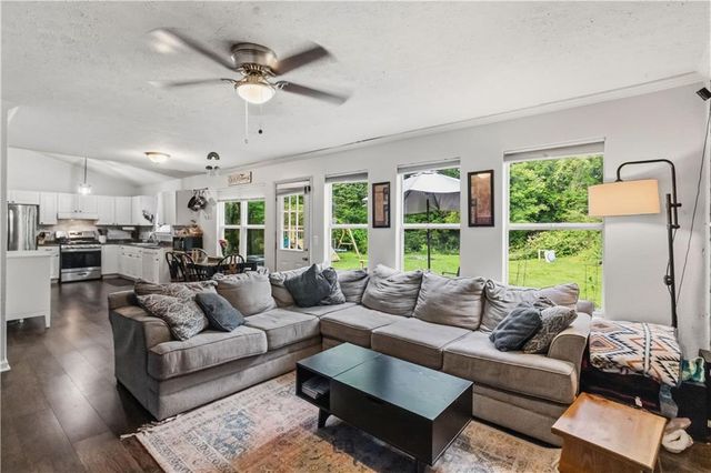 1405 Chelsea Downs Lane NE, Conyers, GA 30013