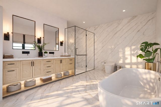 1008 Fairfield Beach Road, Fairfield, CT 06824