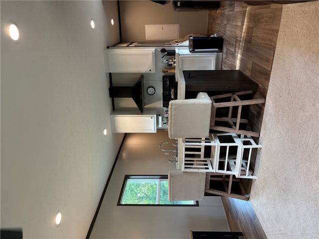 101 Edwards Street, Franklin, TX 77856