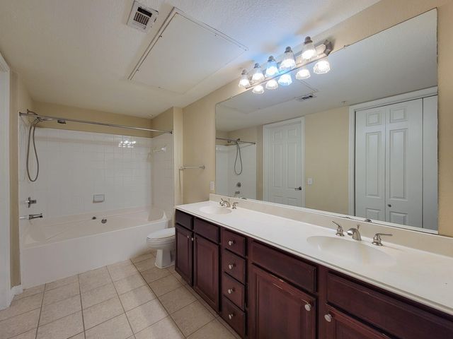 7575 Kirby Drive 2420, Houston, TX 77030