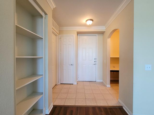 7575 Kirby Drive 2420, Houston, TX 77030
