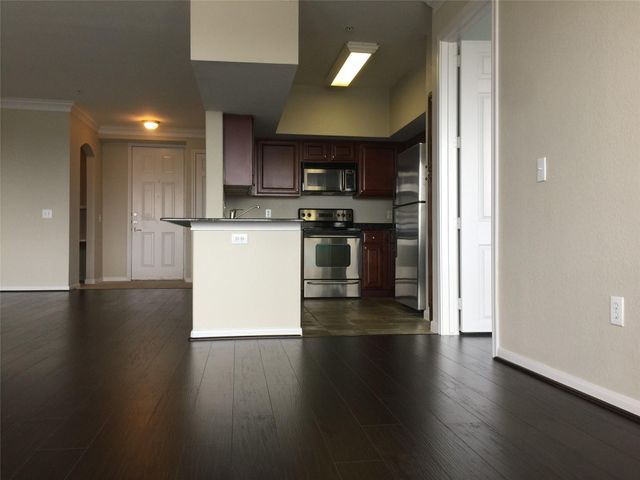 7575 Kirby Drive 2420, Houston, TX 77030
