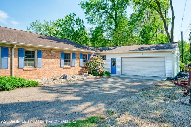 3619 Waverly Hills Road, Lansing, MI 48917