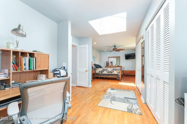 3619 Waverly Hills Road, Lansing, MI 48917