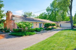3619 Waverly Hills Road, Lansing, MI 48917