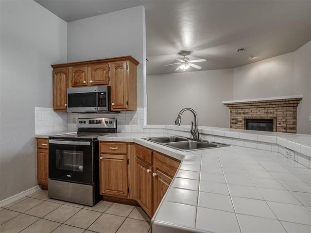 2709 Silvertree Drive, Oklahoma City, OK 73120