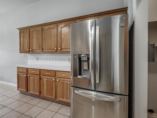 2709 Silvertree Drive, Oklahoma City, OK 73120
