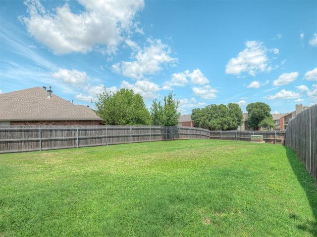 2709 Silvertree Drive, Oklahoma City, OK 73120