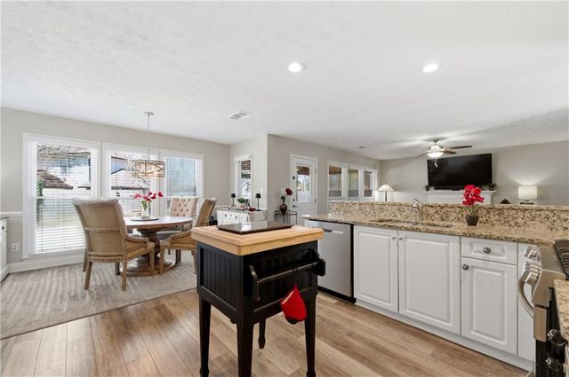 3550 Steve Drive NW, Marietta, GA 30064