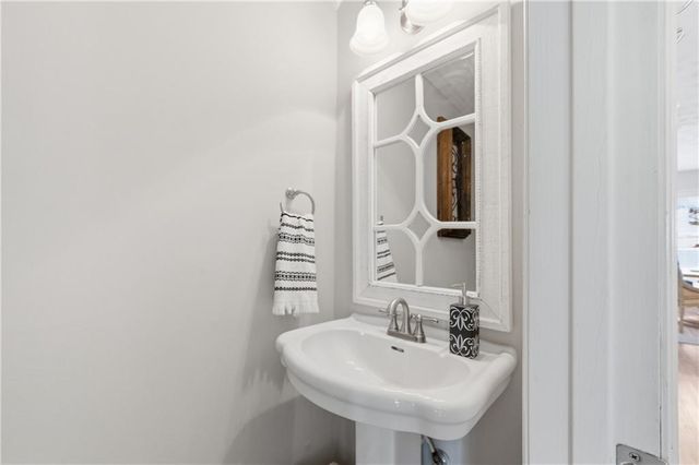 3550 Steve Drive NW, Marietta, GA 30064