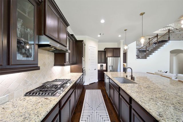 5462 Harvest Oak Landing Drive, Spring, TX 77386